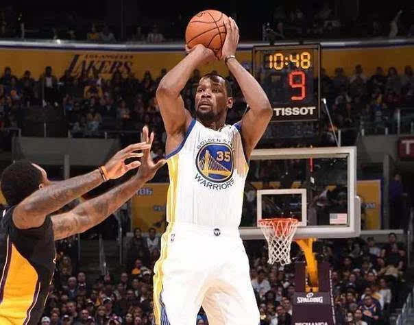 也是对教练 也是对教练