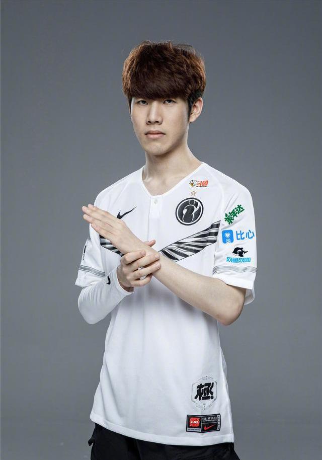 曼城则比拼 曼城则比拼